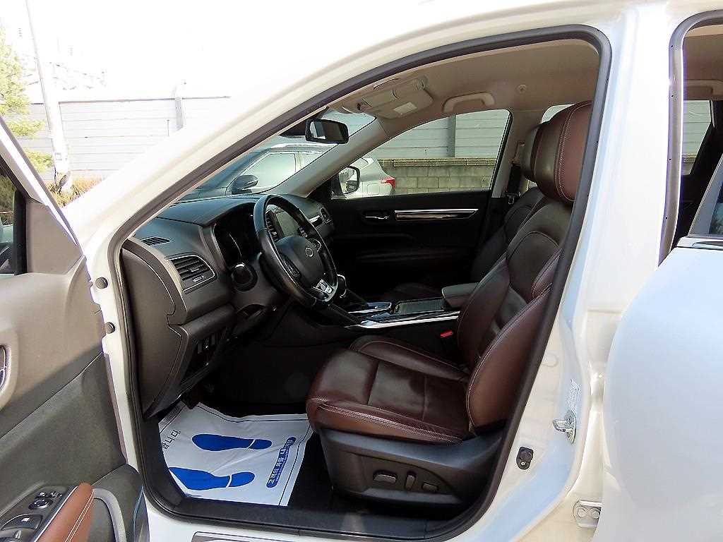 SAMSUNG QM6 - Vista 5