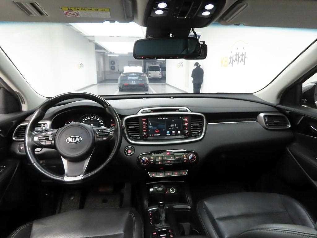 KIA Sorento - Vista 6