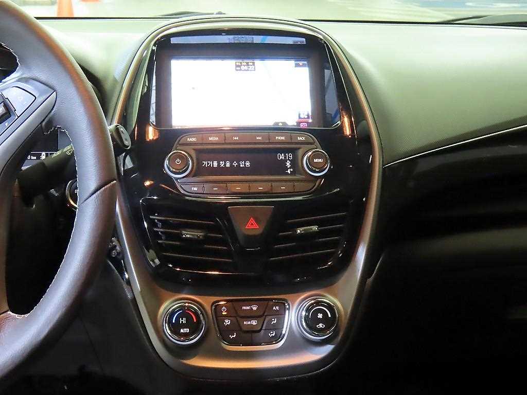 Chevrolet Spark - Vista 11