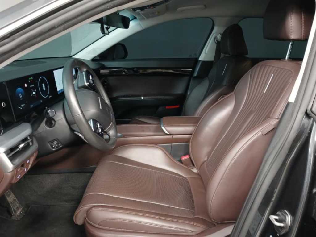 HYUNDAI Grandeur - Vista 6