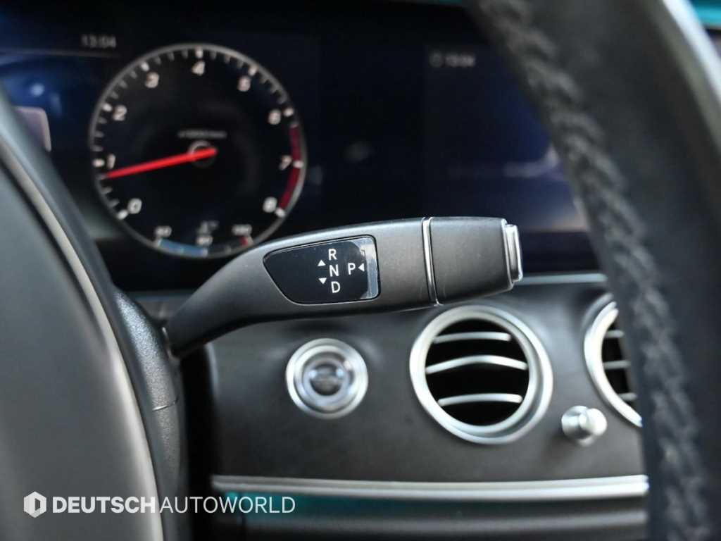 Mercedes Benz E class - Vista 9