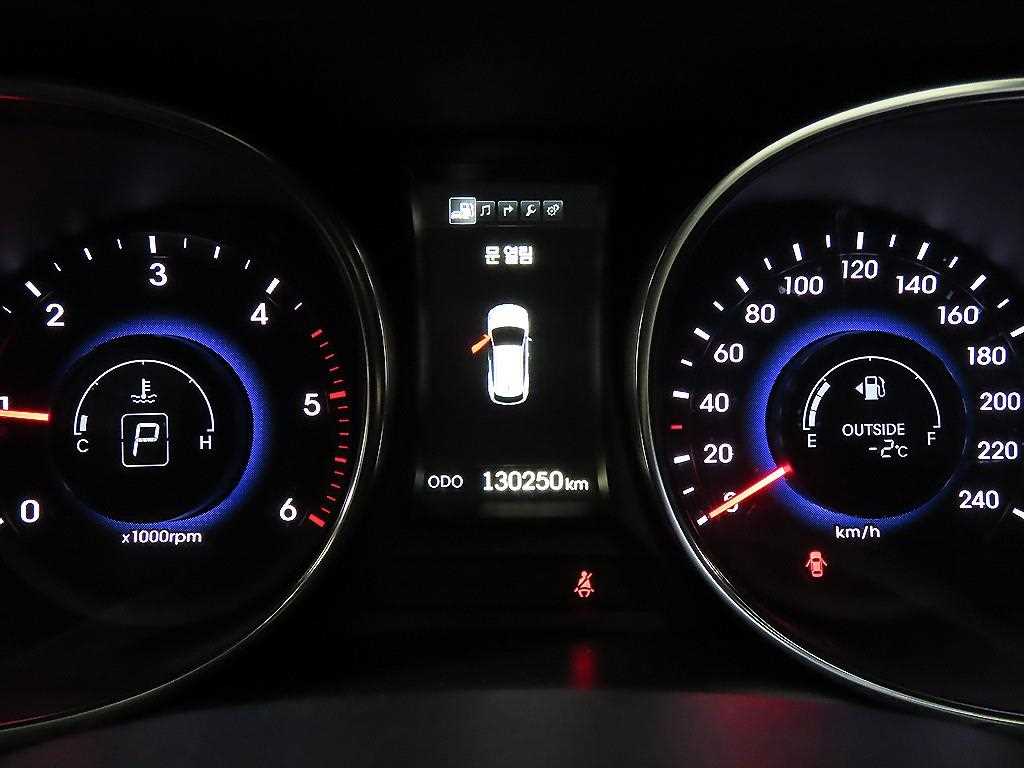 HYUNDAI Santa Fe - Vista 9