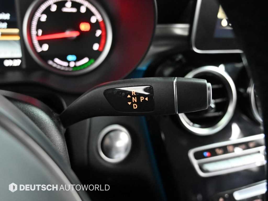 Mercedes Benz GLC Class - Vista 9