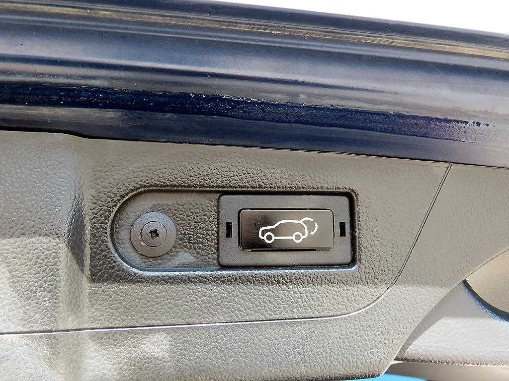 Ssangyong Rexton 2018 Azul - Importación desde Corea - HF Imports Iquique - Foto 16