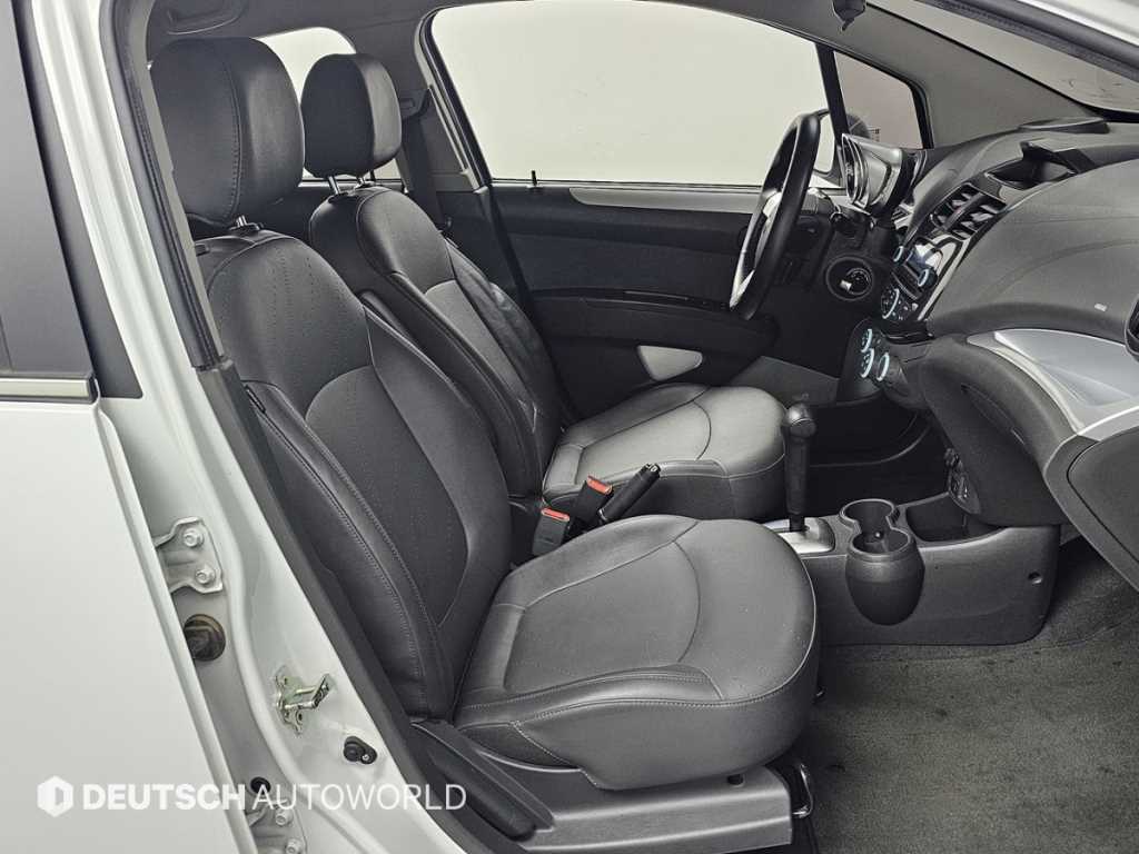 Chevrolet Spark - Vista 10