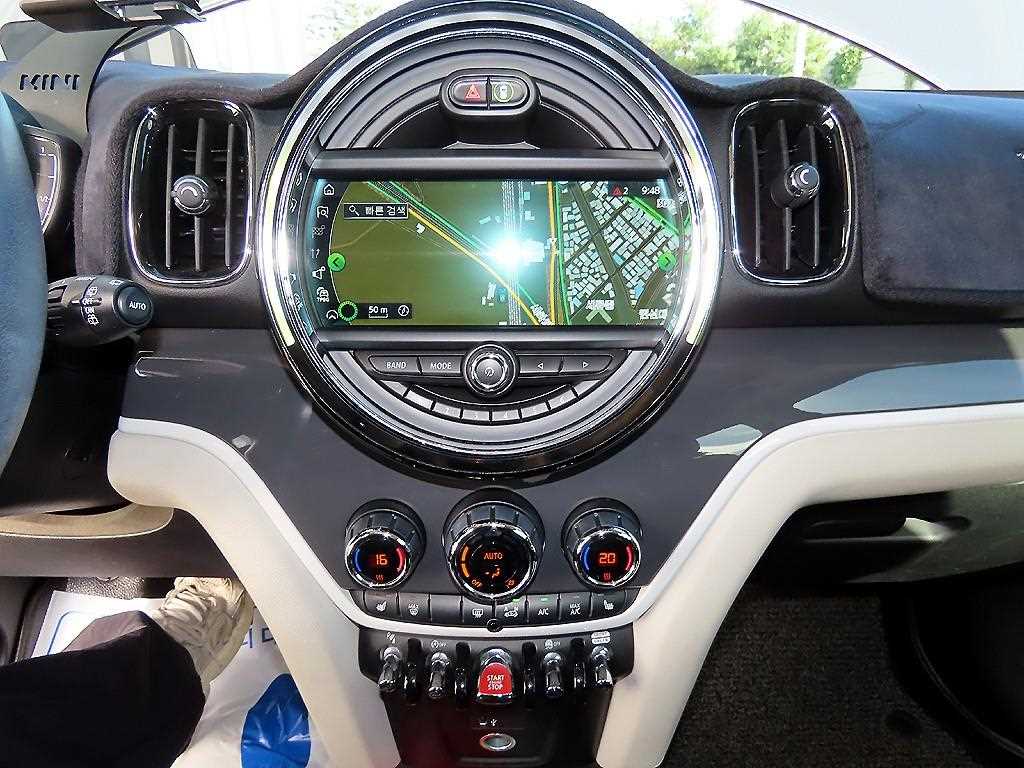 Mini Countryman 2019 Gris - Importación desde Corea - HF Imports Iquique - Foto 13