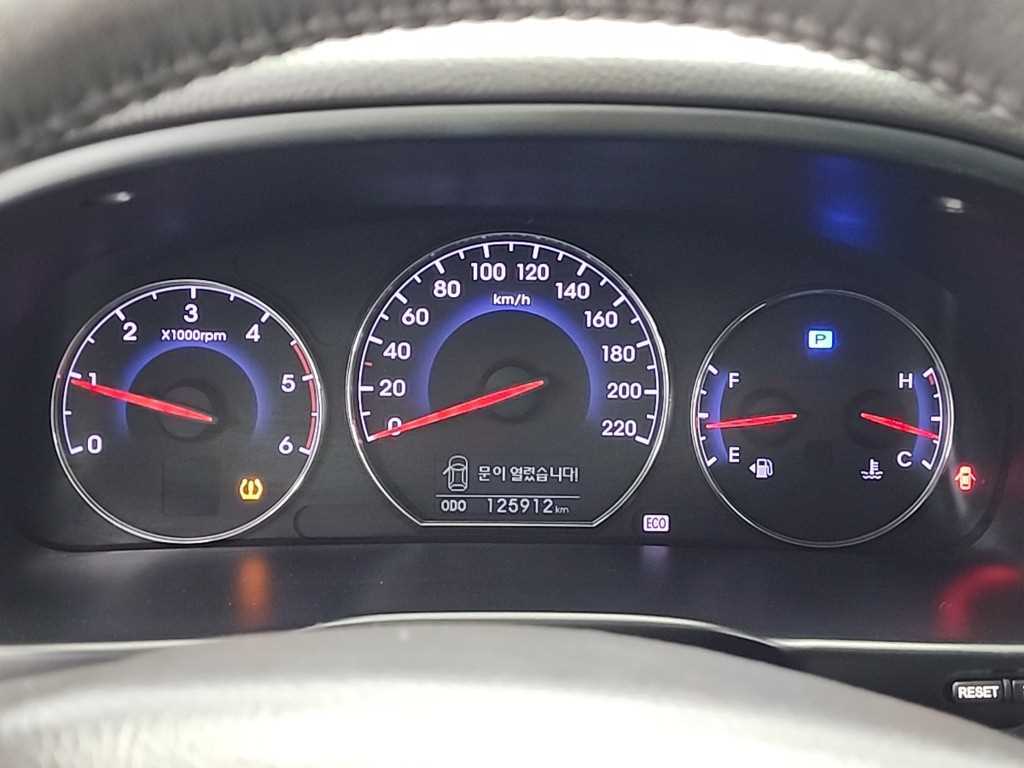 HYUNDAI Santa Fe - Vista 6