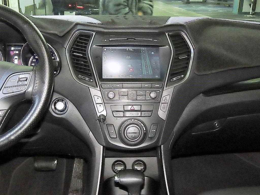 HYUNDAI Santa Fe - Vista 11