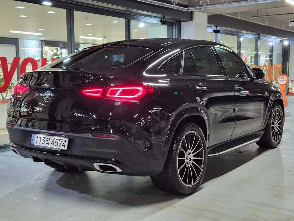 Mercedes Benz GLE Class - Vista 4