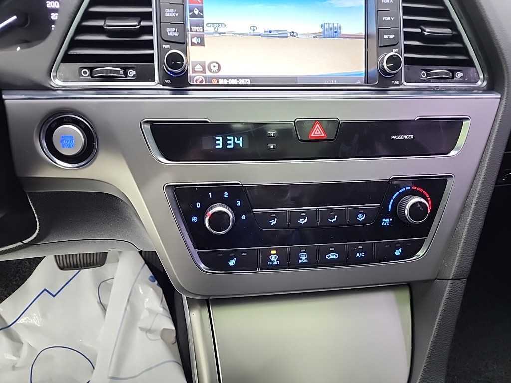 HYUNDAI Sonata - Vista 10