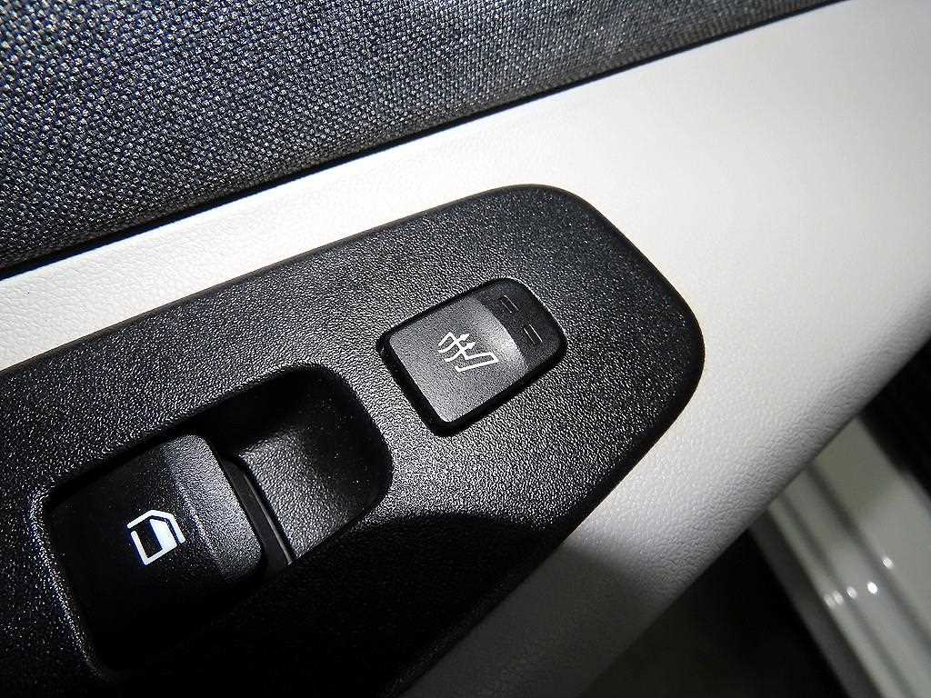 HYUNDAI Avante 2021 Blanco - Importación desde Corea - HF Imports Iquique - Foto 15