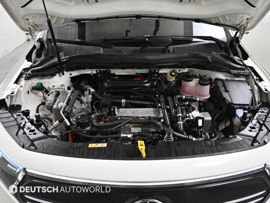 Mercedes Benz EQA - Vista 6