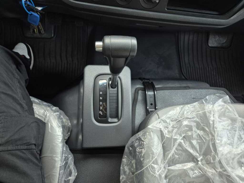 medium and large cargo Cargo 2023 Blanco - Importación desde Corea - HF Imports Iquique - Foto 17