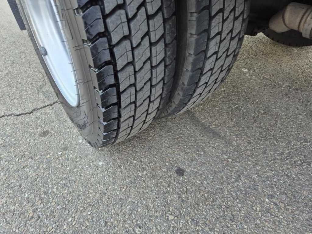 medium and large cargo Cargo 2023 Blanco - Importación desde Corea - HF Imports Iquique - Foto 13