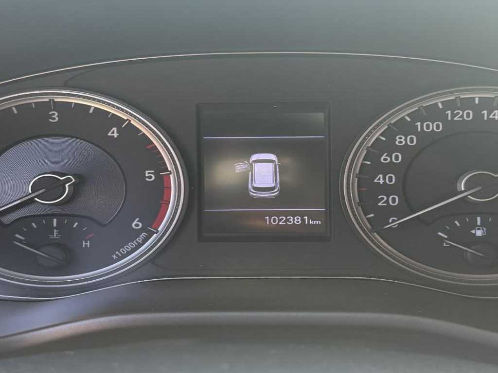 HYUNDAI Santa Fe - Vista 9