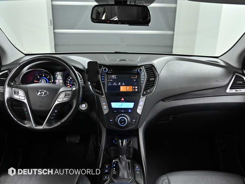 HYUNDAI Santa Fe - Vista 7