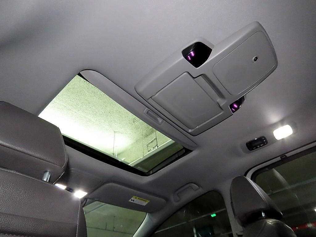 Honda Odyssey 2019 Blanco - Importación desde Corea - HF Imports Iquique - Foto 16