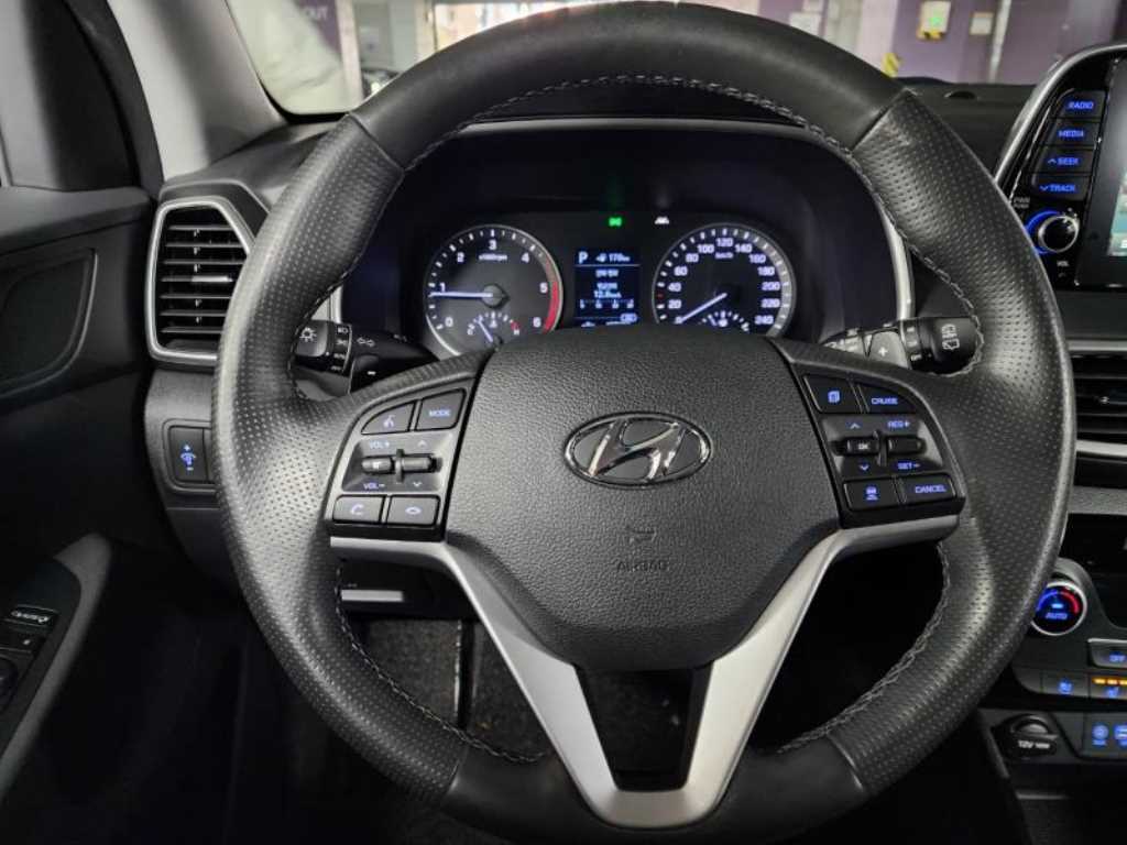 HYUNDAI Tucson - Vista 6