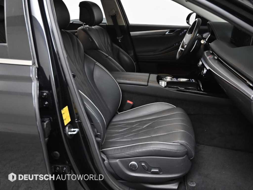 Genesis G80 - Vista 10