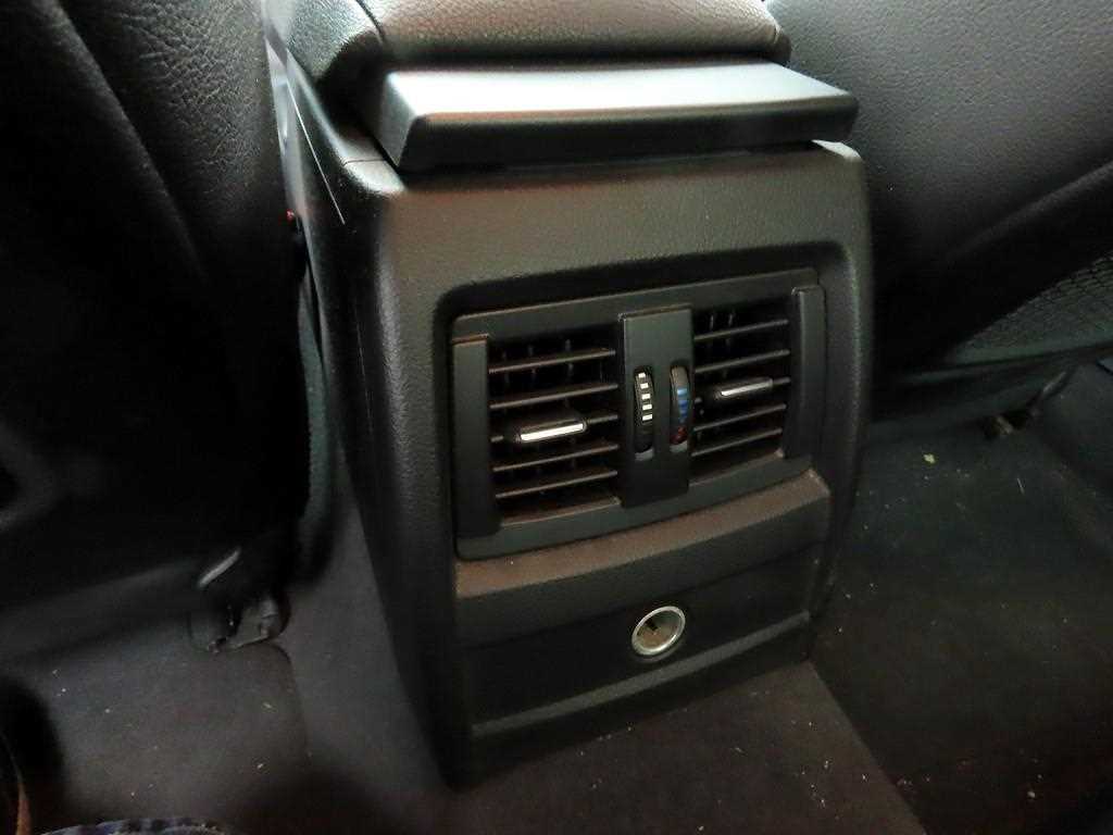 BMW 3 series 2014 Blanco - Importación desde Corea - HF Imports Iquique - Foto 16