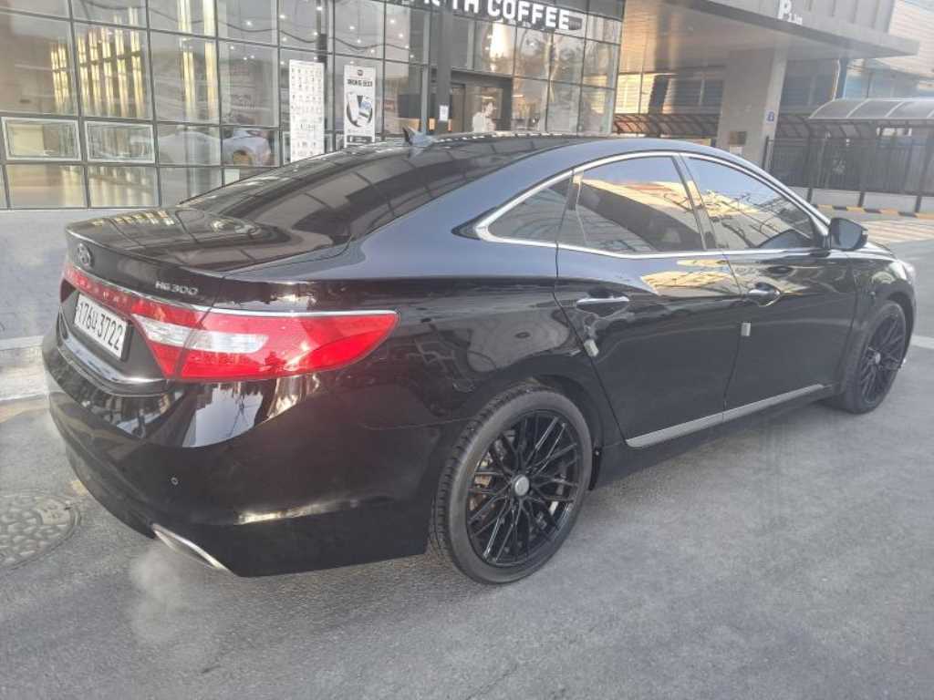 HYUNDAI Grandeur - Vista 4