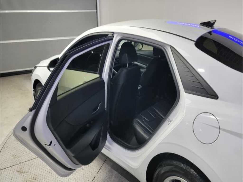 HYUNDAI Avante 2021 - Importación desde Corea - HF Imports Iquique - Foto 17