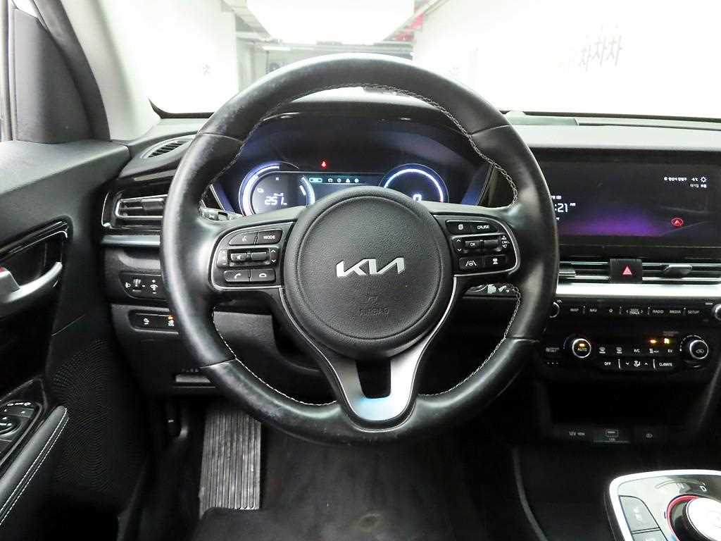 KIA Niro - Vista 8