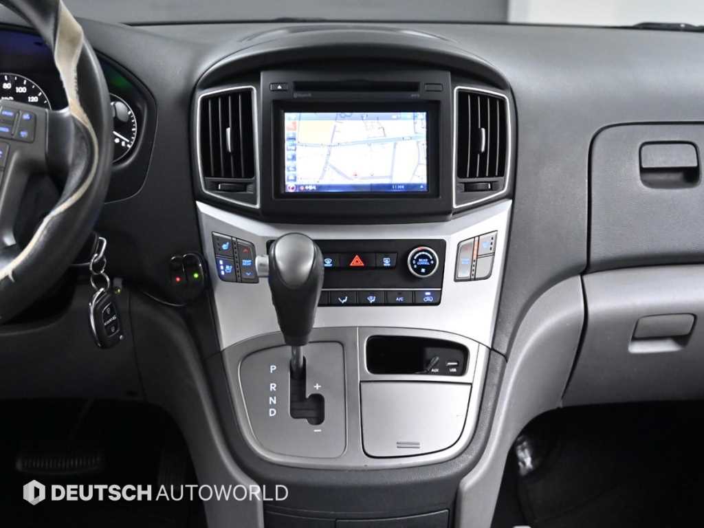 HYUNDAI Starex 2019 Negro - Importación desde Corea - HF Imports Iquique - Foto 14