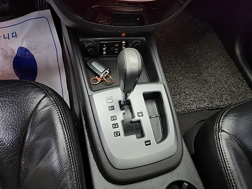 HYUNDAI Santa Fe - Vista 8