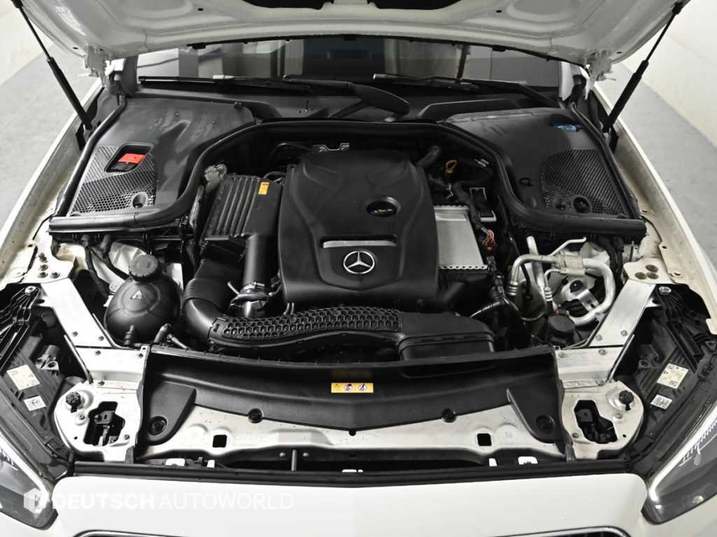 Mercedes Benz E class - Vista 7