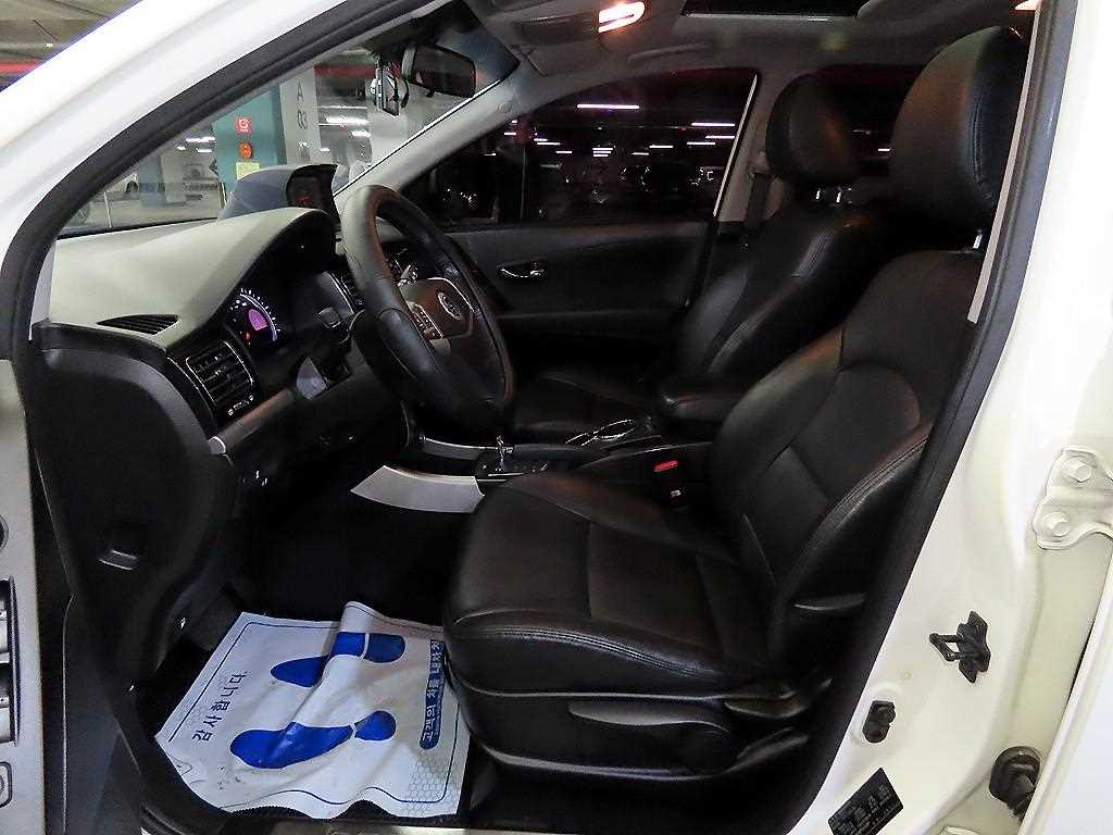 Ssangyong Korando - Vista 6