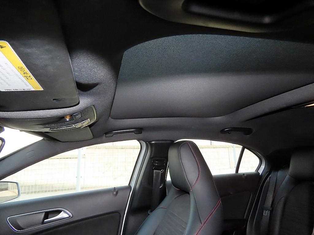 Mercedes Benz A Class 2018 Gris - Importación desde Corea - HF Imports Iquique - Foto 18