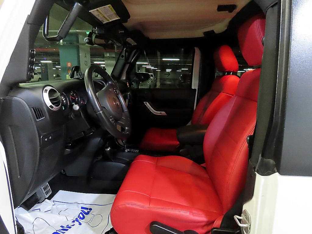 Jeep Wrangler - Vista 6