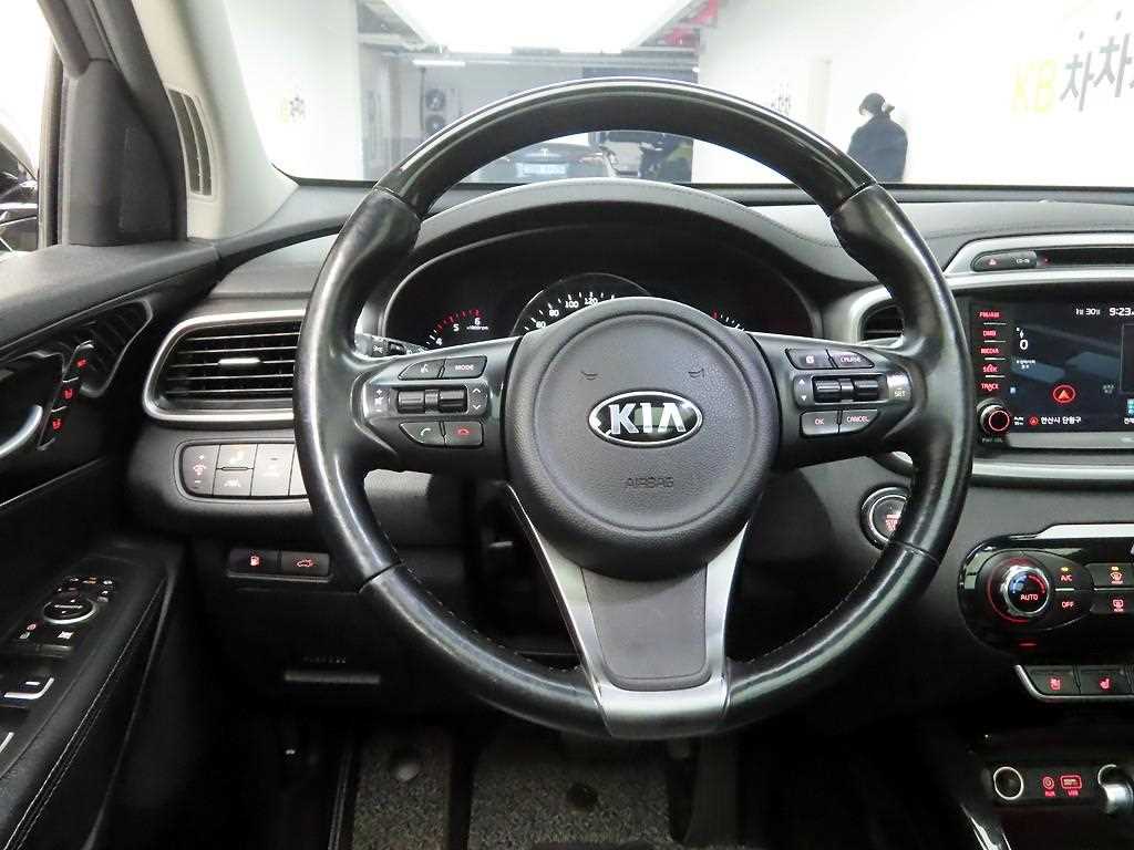 KIA Sorento - Vista 7