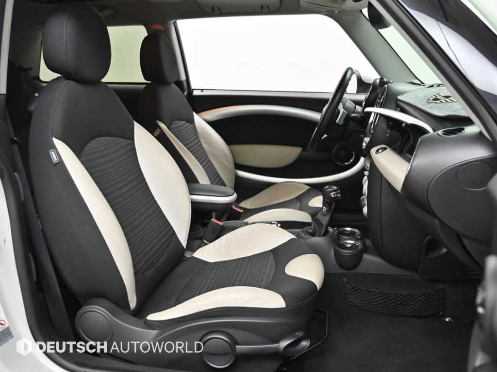 Mini Cooper - Vista 10