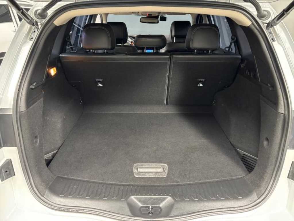 SAMSUNG QM6 2019 Blanco - Importación desde Corea - HF Imports Iquique - Foto 17