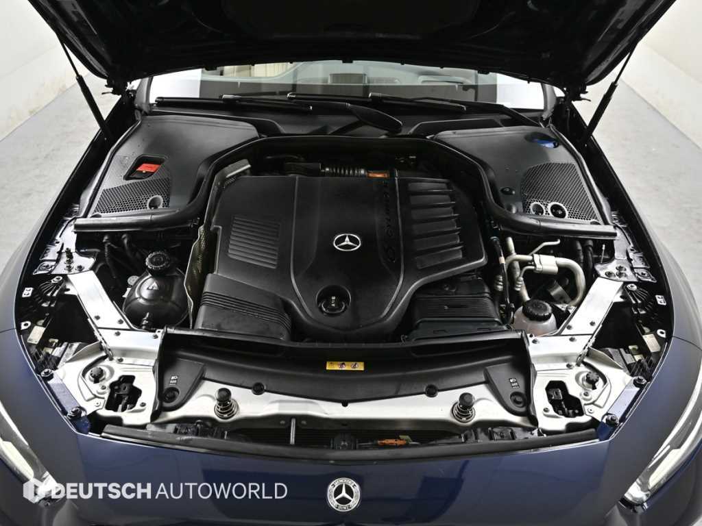 Mercedes Benz CLS Class - Vista 6