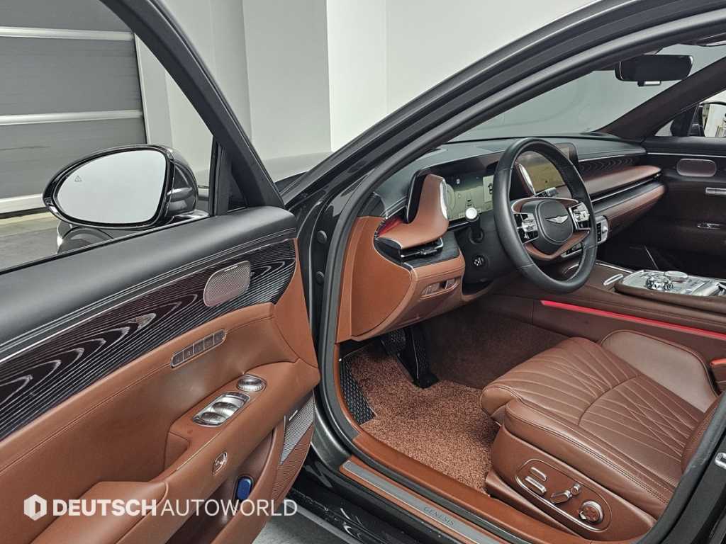 Genesis G90 - Vista 11