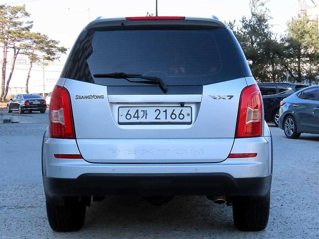 Ssangyong Rexton - Vista 4