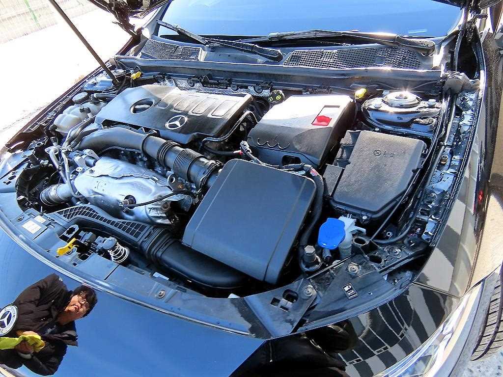 Mercedes Benz CLA Class 2021 Negro - Importación desde Corea - HF Imports Iquique - Foto 19