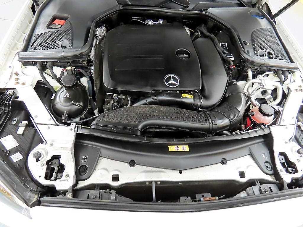 Mercedes Benz E class 2021 Blanco - Importación desde Corea - HF Imports Iquique - Foto 19