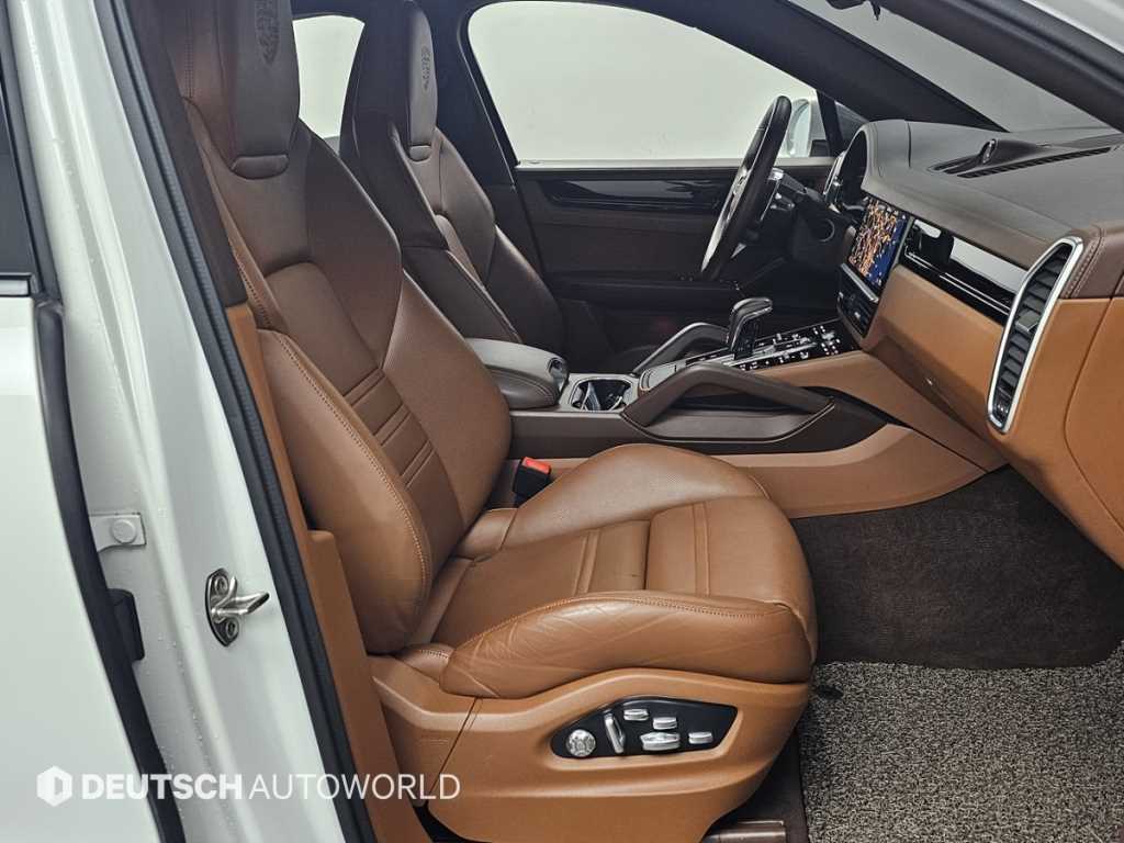 Porsche Cayenne - Vista 10