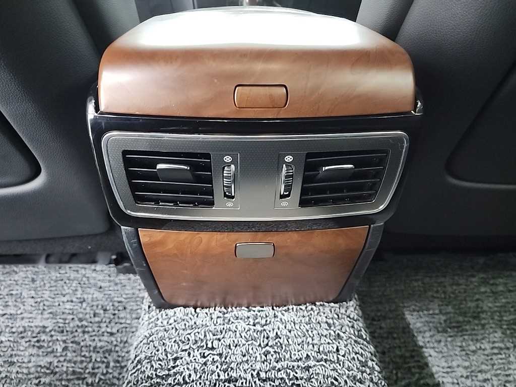 Ssangyong Chairman 2016 Negro - Importación desde Corea - HF Imports Iquique - Foto 13