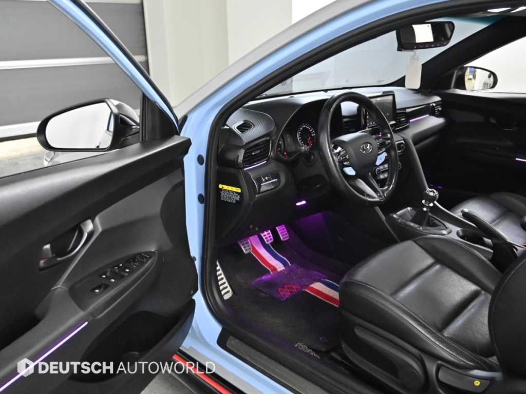 HYUNDAI Veloster - Vista 11