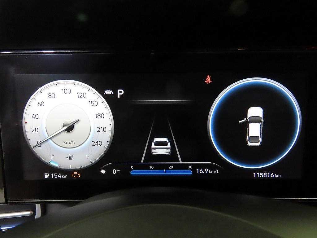 HYUNDAI Avante - Vista 9