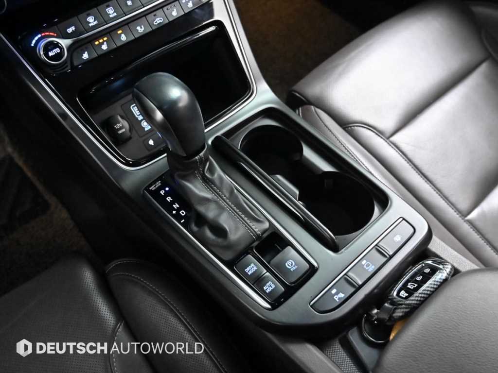 HYUNDAI Grandeur 2018 Negro - Importación desde Corea - HF Imports Iquique - Foto 16