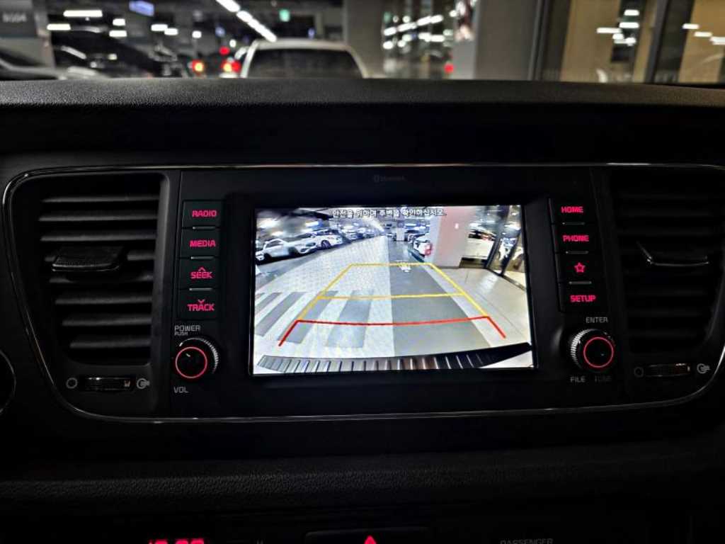 KIA Carnival 2020 Plateado - Importación desde Corea - HF Imports Iquique - Foto 14