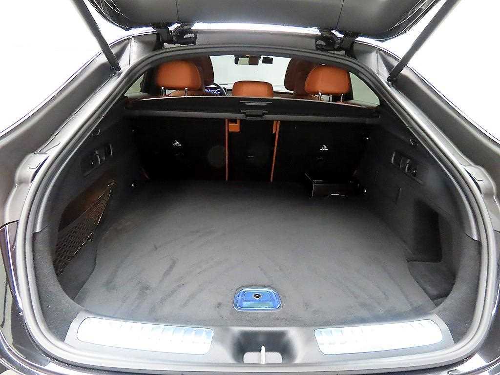 Mercedes Benz GLC Class 2025 Negro - Importación desde Corea - HF Imports Iquique - Foto 17