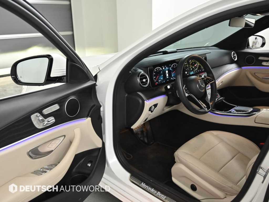 Mercedes Benz E class - Vista 11