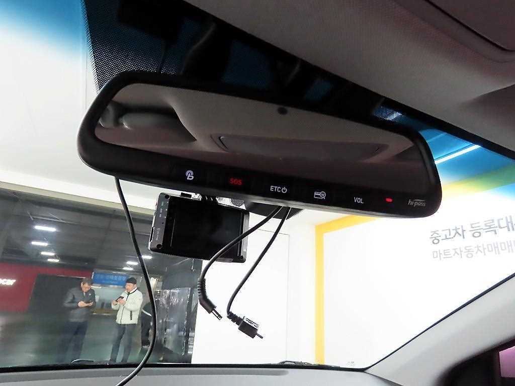 HYUNDAI Avante 2020 Blanco - Importación desde Corea - HF Imports Iquique - Foto 16